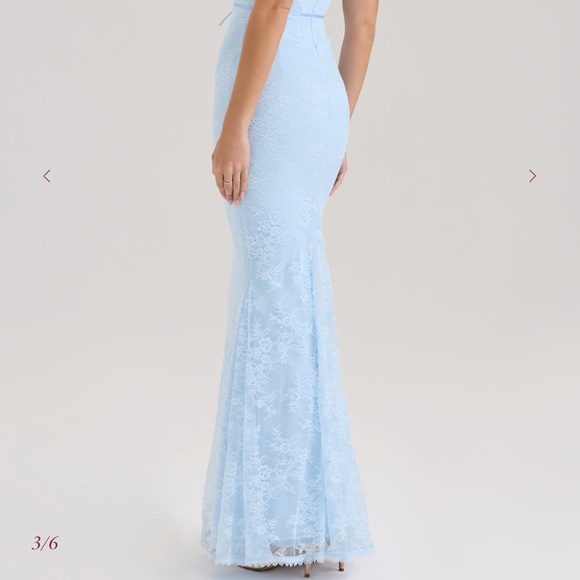 House of CB Lace Bodycon Dress in Light Blue - Picture 3 of 3